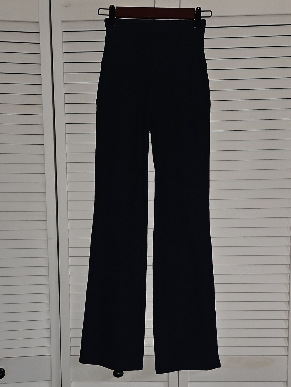 Beyond Yoga NWOT Navy Spacedye High-Waist Flare Pants Size S